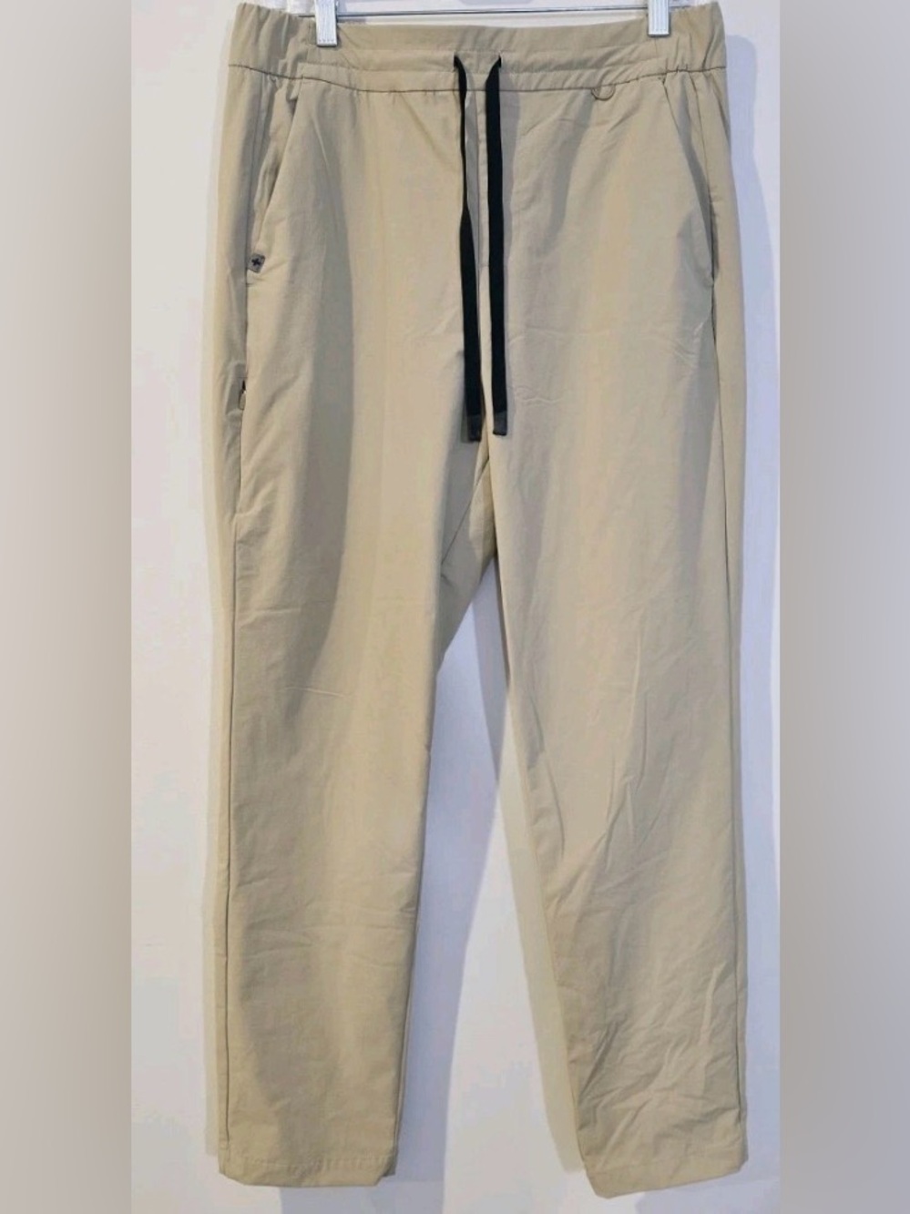 FIGS Pro Skinny Trouser Scrub Pants – Medium Regular – Beige